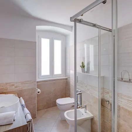 דירה Le Bicocche Di Joyce - Luxury And Parking Nearby טריאסטה