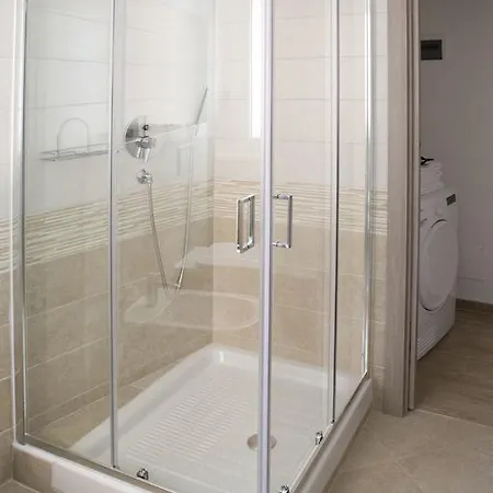 Le Bicocche Di Joyce - Luxury And Parking Nearby דירה