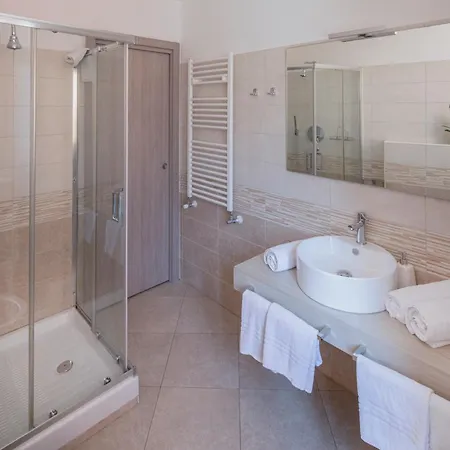 Apartment Le Bicocche Di Joyce - Luxury And Parking Nearby Trieste