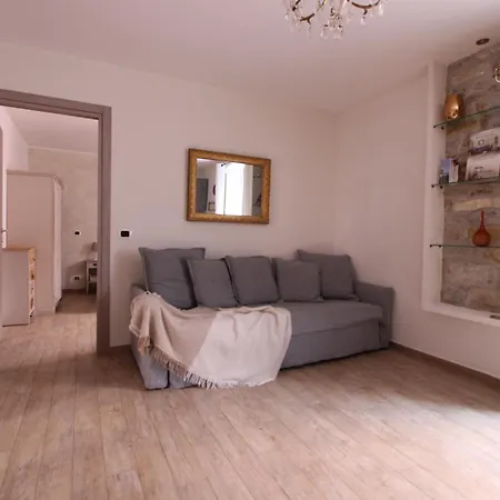 Apartament Le Bicocche Di Joyce - Luxury And Parking Nearby Triest