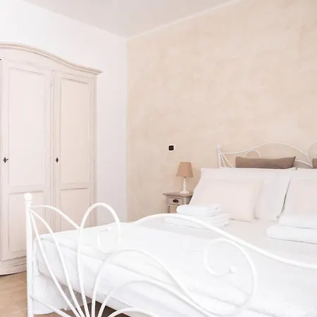 Quiet Boutique Garage Nearby - Le Bicocche Di Joyce - * טריאסטה