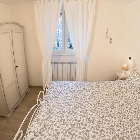 דירה Quiet Boutique Garage Nearby - Le Bicocche Di Joyce - טריאסטה