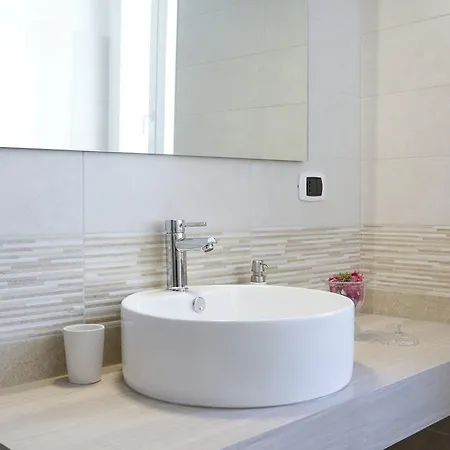Le Bicocche Di Joyce - Luxury And Parking Nearby Apartment Trieste